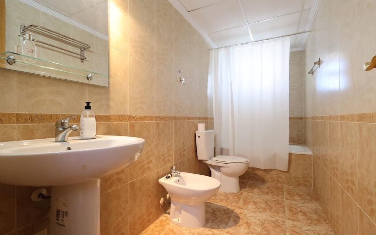 2 sypialnia Apartament na sprzedaż w Orihuela Costa z basenem - 214 000 € (Ref: 9913753)