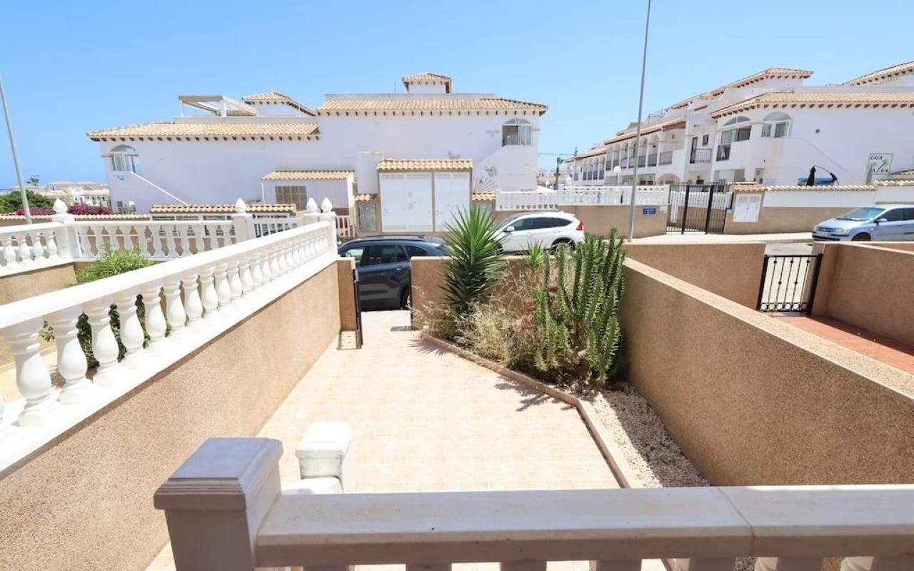 2 sypialnia Apartament na sprzedaż w Orihuela Costa z basenem - 214 000 € (Ref: 9913753)