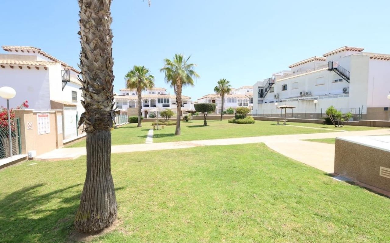 2 sypialnia Apartament na sprzedaż w Orihuela Costa z basenem - 214 000 € (Ref: 9913753)