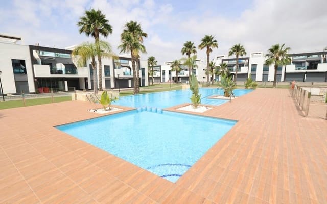 2 chambre Bungalow à vendre à El Raso, Guardamar del Segura avec piscine - 255 000 € (Ref: 9913755)
