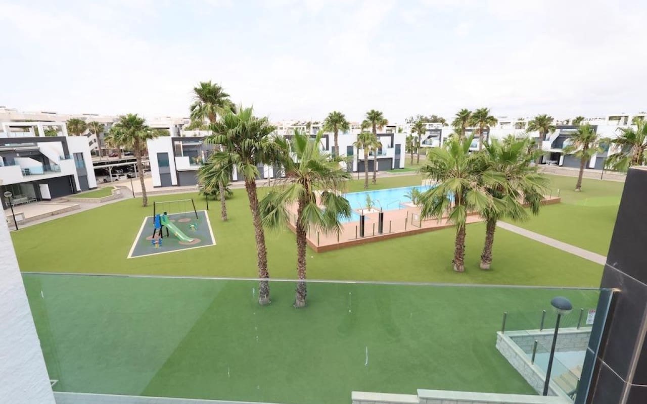 2 chambre Maison de Ville à vendre à El Raso avec piscine - 255 000 € (Ref: 9913755)