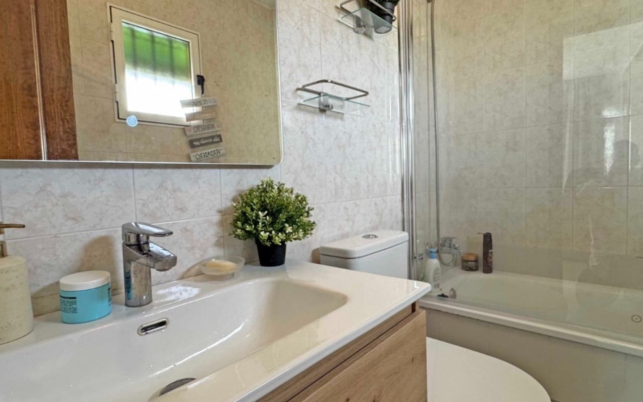 3 bedroom Townhouse for sale in La Mata with pool - € 269,000 (Ref: 9927836)