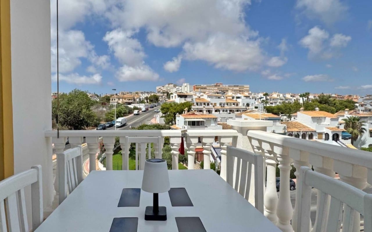 3 bedroom Townhouse for sale in La Mata with pool - € 269,000 (Ref: 9927836)