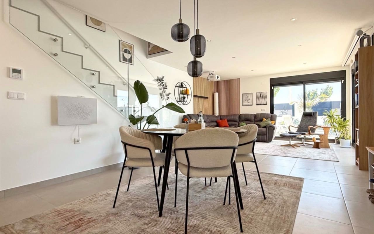 2 Zimmer Villa zu verkaufen in San Pedro del Pinatar mit Pool - 495.000 € (Ref: 9927837)