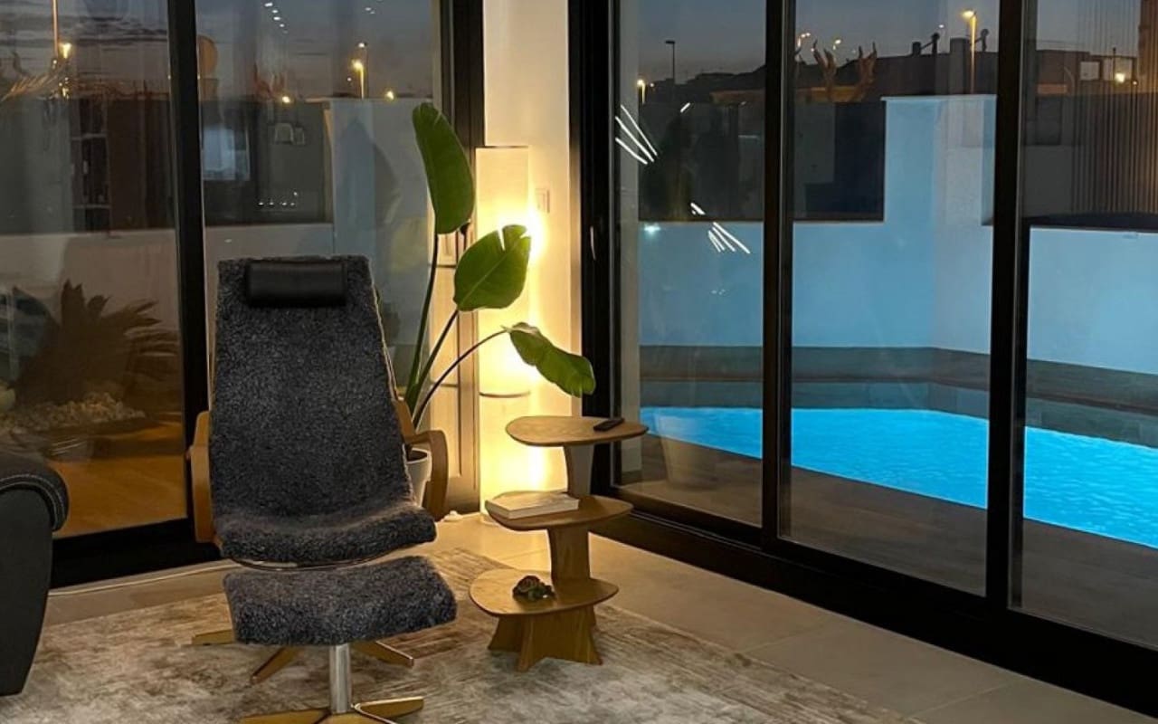 2 Zimmer Villa zu verkaufen in San Pedro del Pinatar mit Pool - 495.000 € (Ref: 9927837)