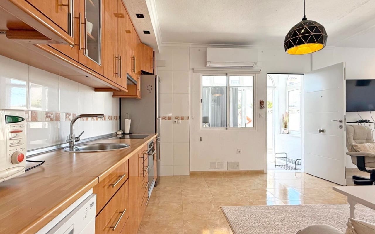 2 bedroom Townhouse for sale in La Mata with pool - € 185,000 (Ref: 9927839)