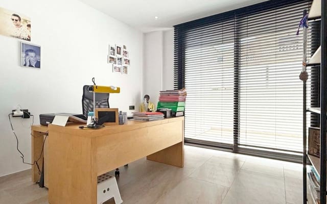 3 makuuhuone Huvila myytävänä paikassa Villamartin, Orihuela mukana uima-altaan - 495 000 € (Ref: 9927840)