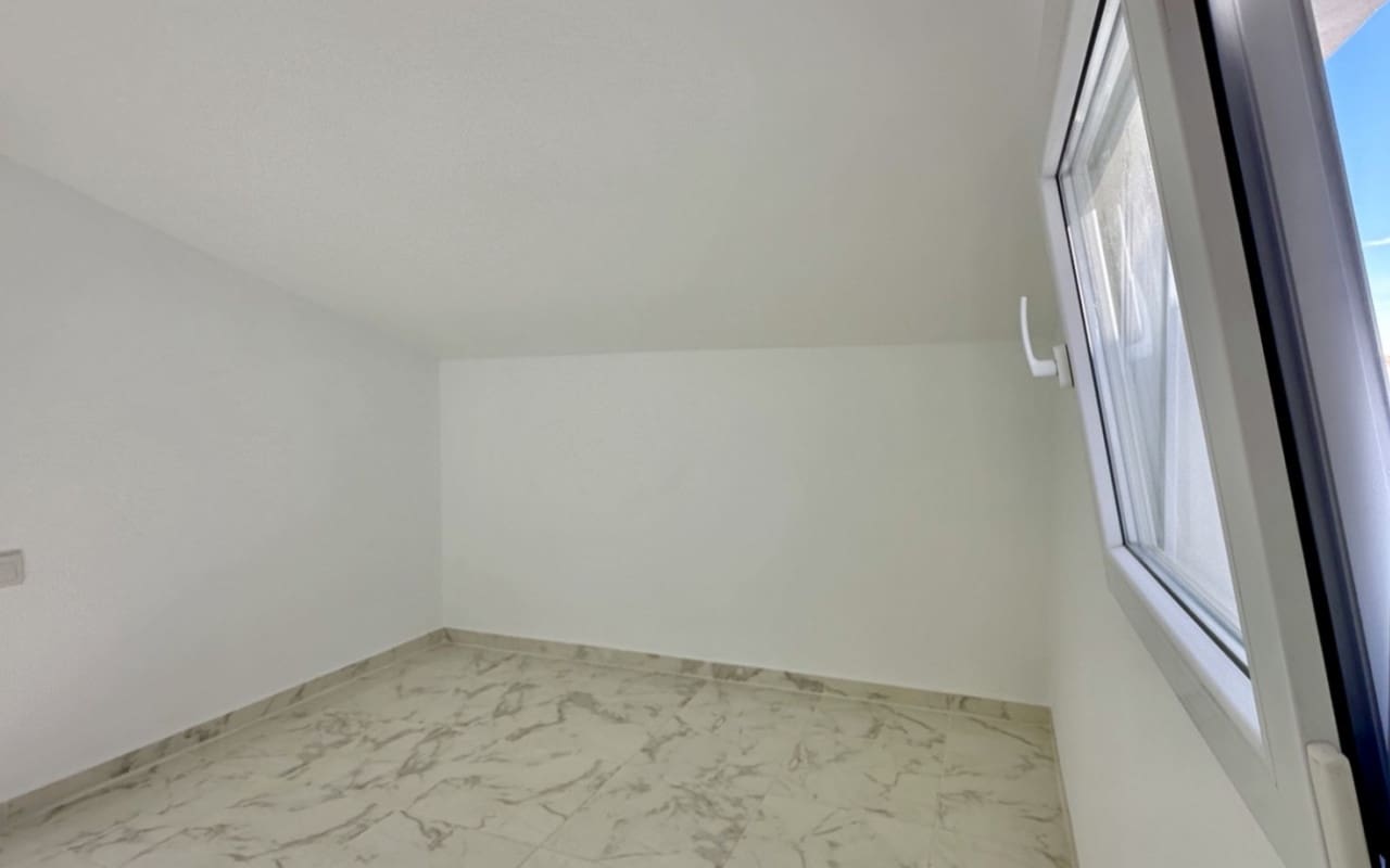 3 Zimmer Haus zu verkaufen in Torrevieja mit Pool - 229.000 € (Ref: 9927841)