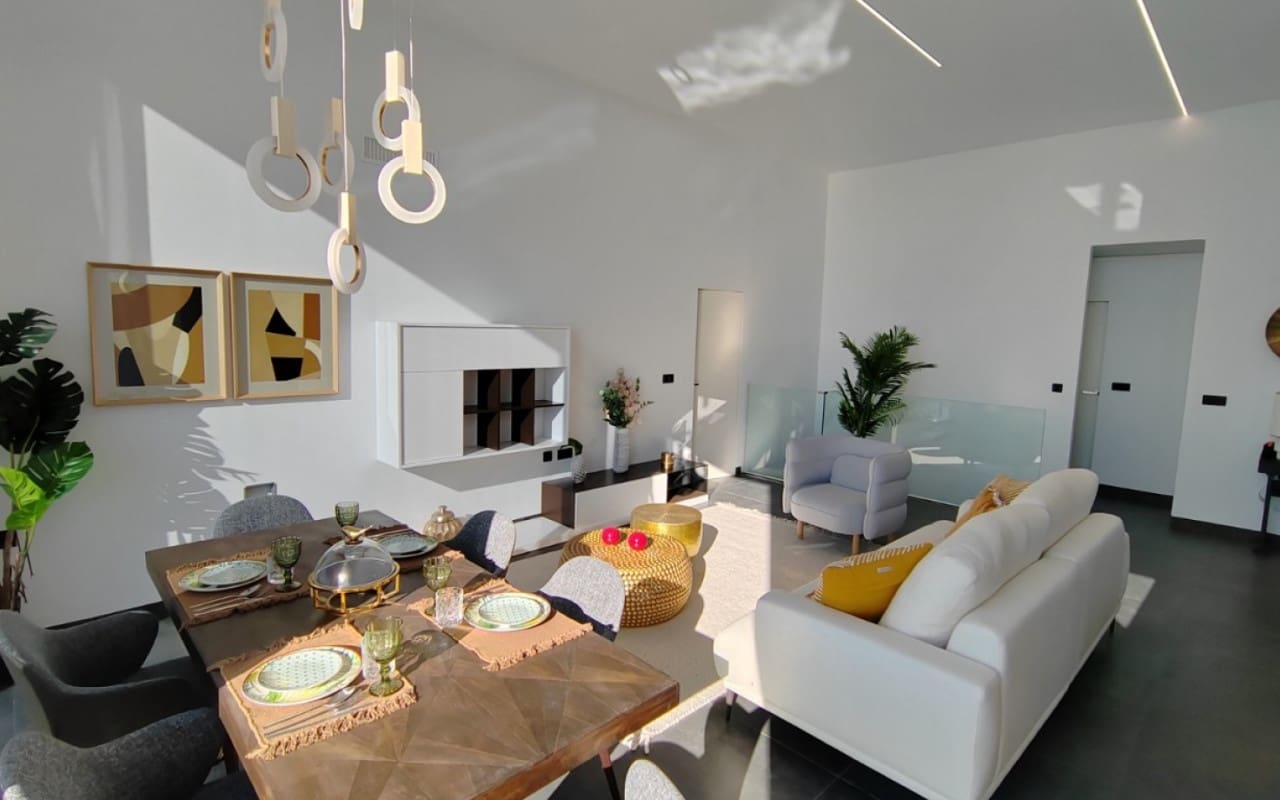 3 chambre Villa/Maison à vendre à Torrevieja avec piscine - 750 000 € (Ref: 9927842)