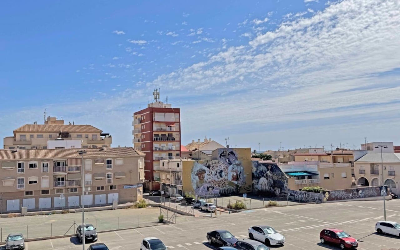 6 soveværelse Byhus til salg i San Pedro del Pinatar - € 415.000 (Ref: 9927843)
