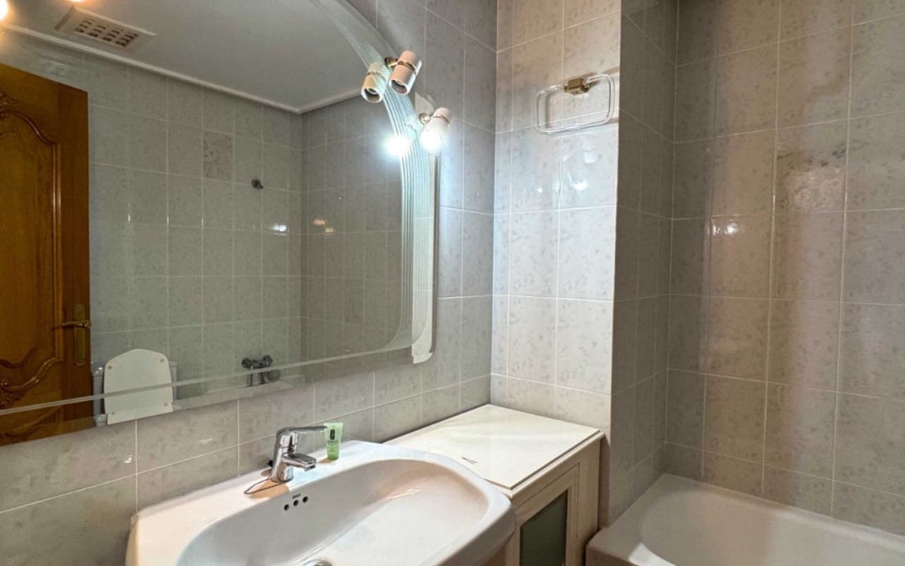 6 soveværelse Byhus til salg i San Pedro del Pinatar - € 415.000 (Ref: 9927843)