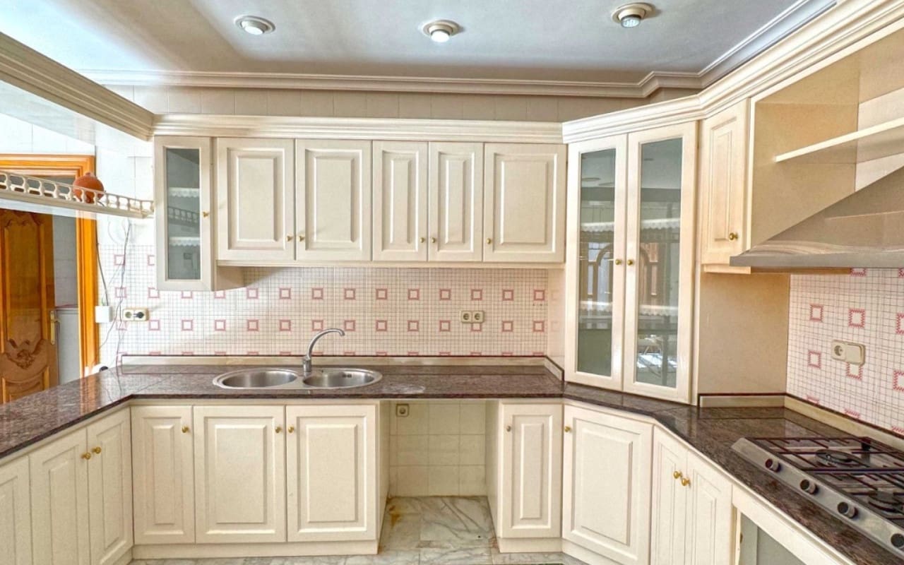 6 soveværelse Byhus til salg i San Pedro del Pinatar - € 415.000 (Ref: 9927843)