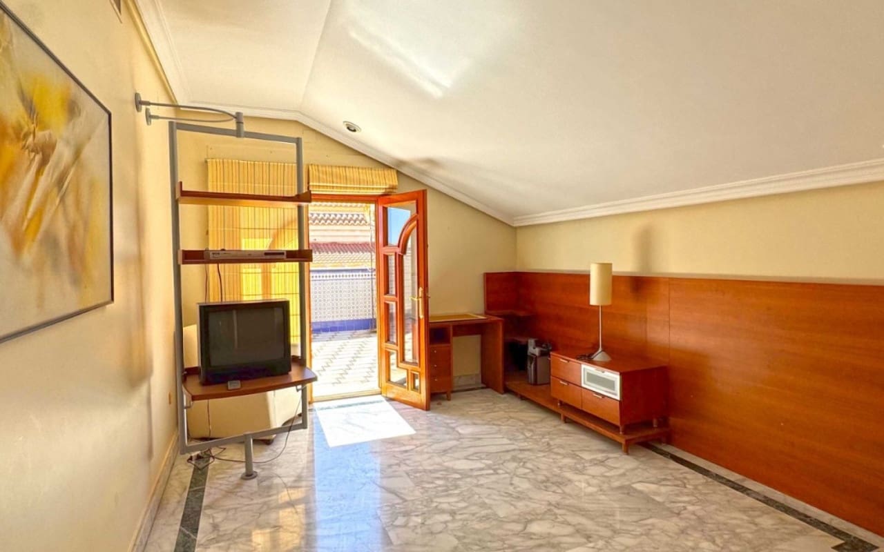 6 soveværelse Byhus til salg i San Pedro del Pinatar - € 415.000 (Ref: 9927843)