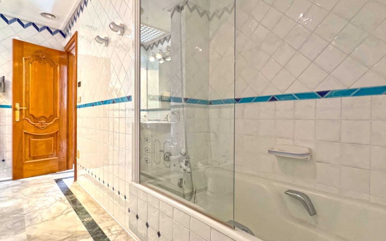 6 soveværelse Byhus til salg i San Pedro del Pinatar - € 415.000 (Ref: 9927843)