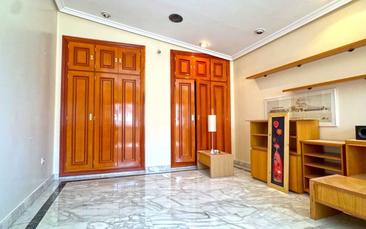 6 soveværelse Byhus til salg i San Pedro del Pinatar - € 415.000 (Ref: 9927843)