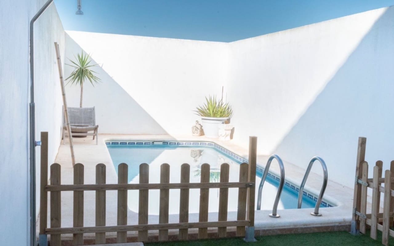 4 soveværelse Byhus til salg i Santiago de la Ribera med swimmingpool - € 215.000 (Ref: 9927844)