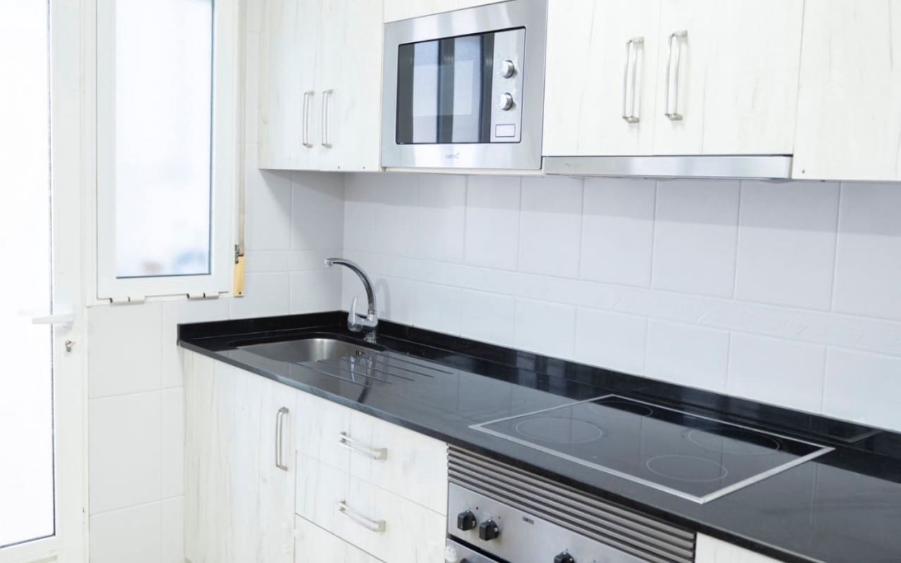4 soveværelse Byhus til salg i Santiago de la Ribera med swimmingpool - € 215.000 (Ref: 9927844)