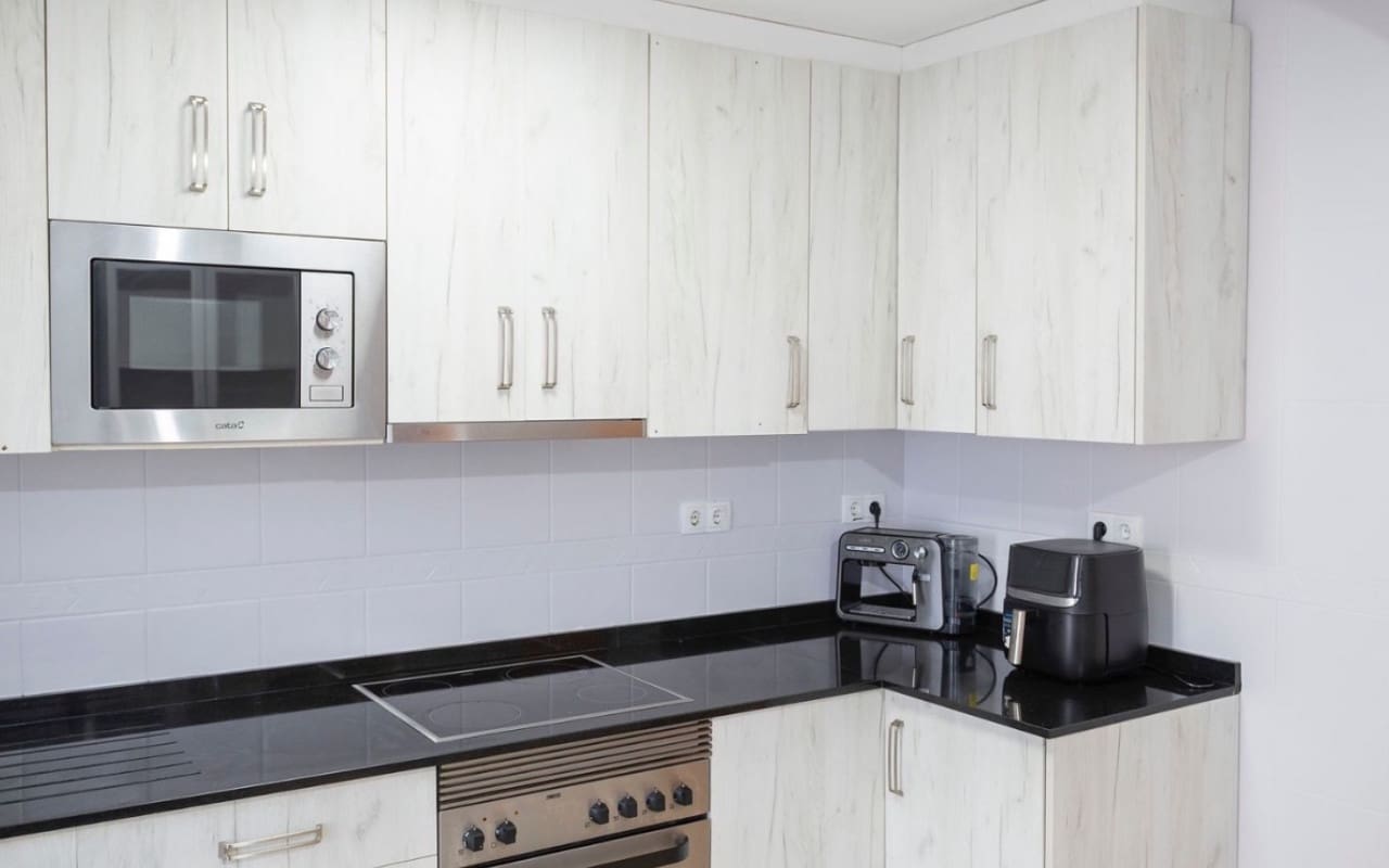 4 soveværelse Byhus til salg i Santiago de la Ribera med swimmingpool - € 215.000 (Ref: 9927844)