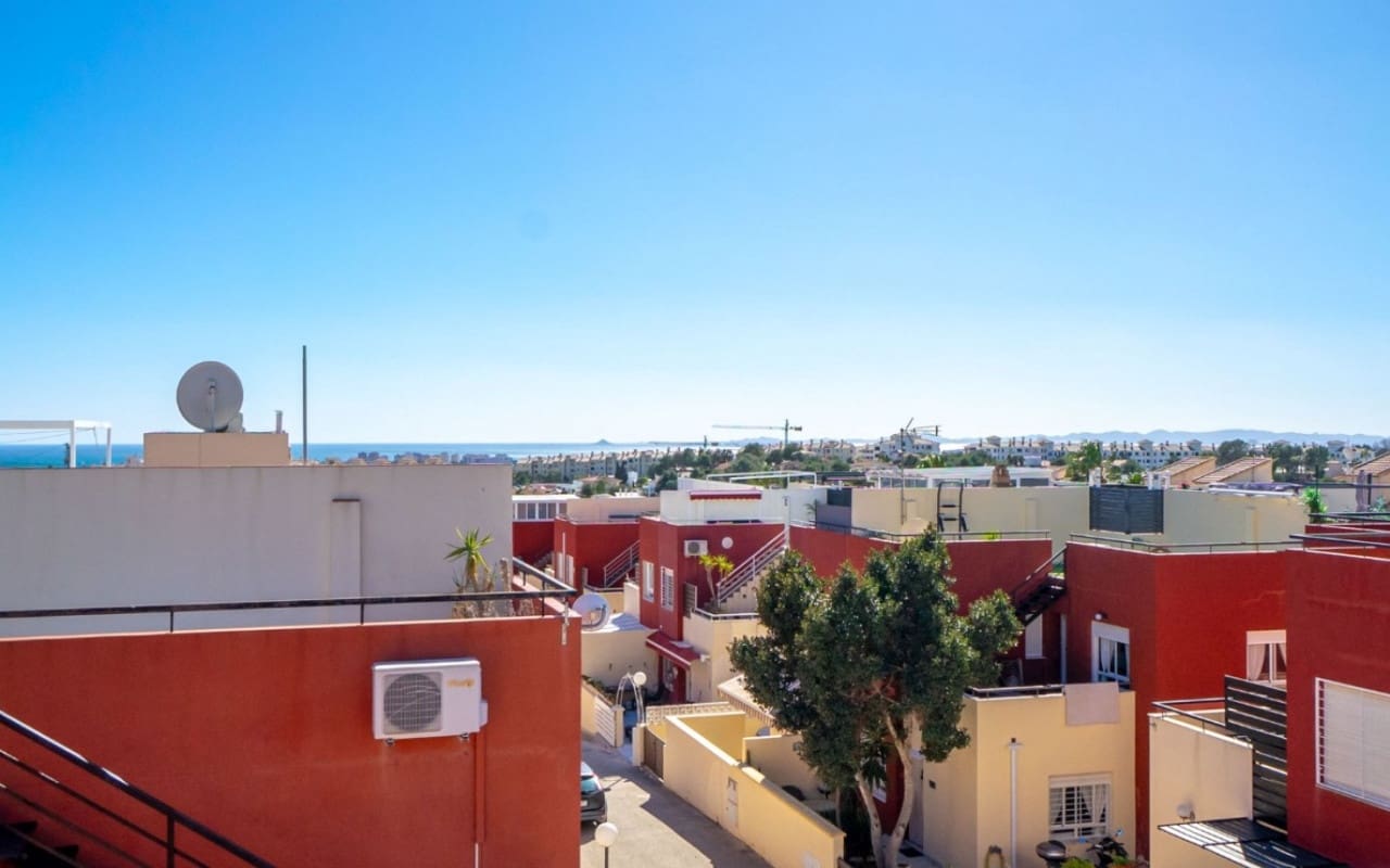 3 Zimmer Haus zu verkaufen in Villamartin mit Pool - 288.000 € (Ref: 9927845)