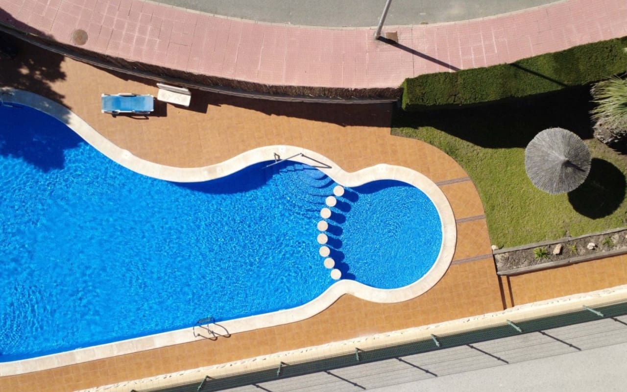 3 Zimmer Haus zu verkaufen in Villamartin mit Pool - 288.000 € (Ref: 9927845)