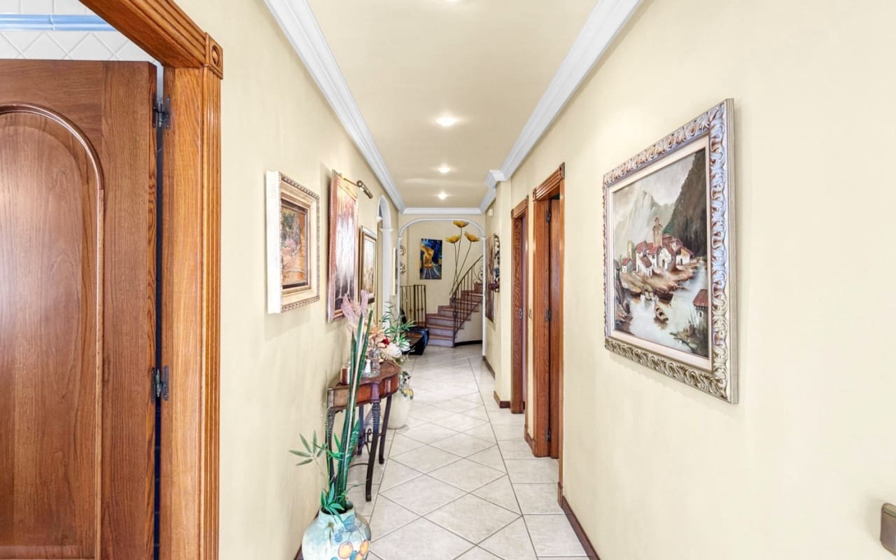5 bedroom Villa for sale in La Mata with pool - € 950,000 (Ref: 9927846)