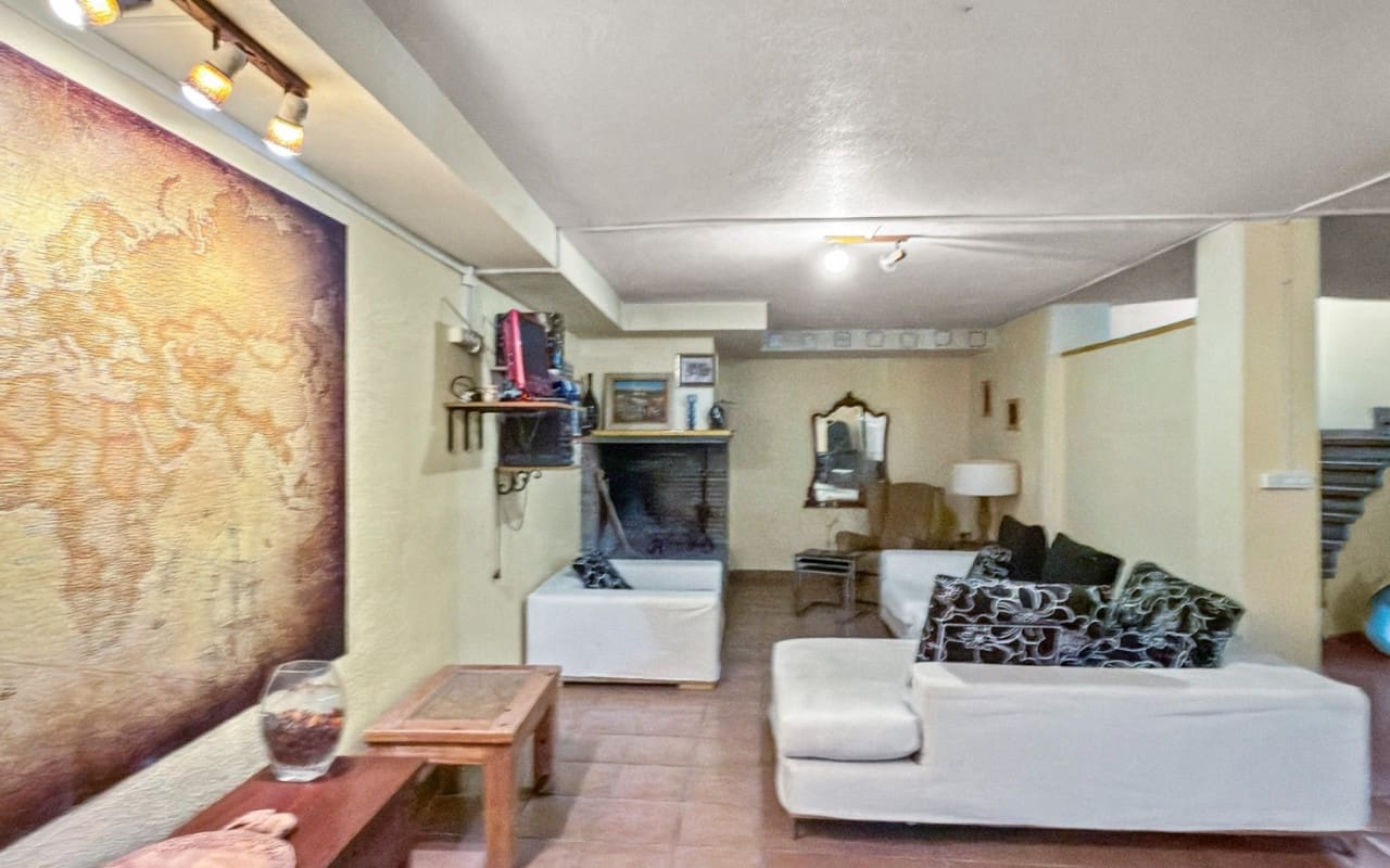 5 bedroom Villa for sale in La Mata with pool - € 950,000 (Ref: 9927846)