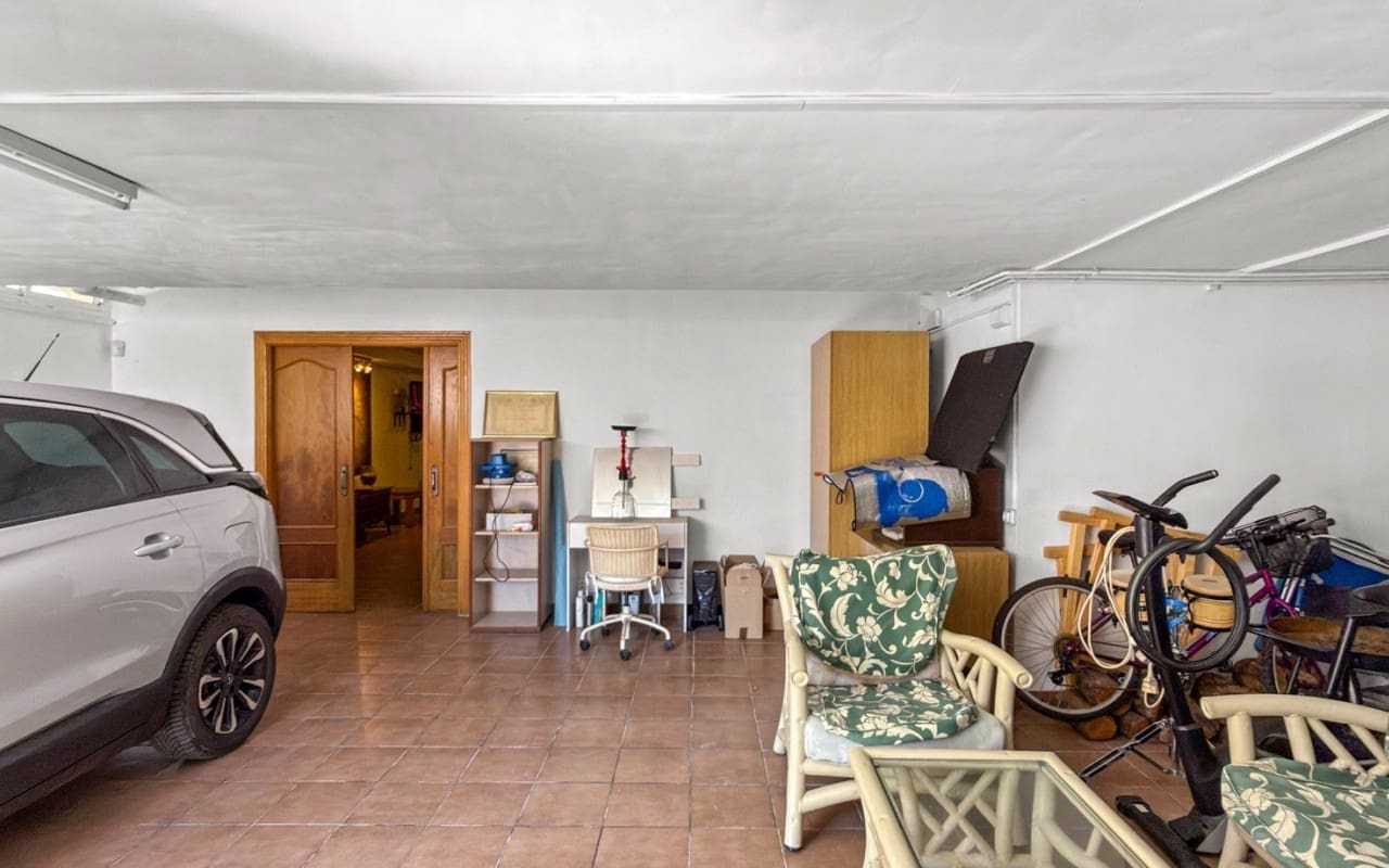 5 bedroom Villa for sale in La Mata with pool - € 950,000 (Ref: 9927846)
