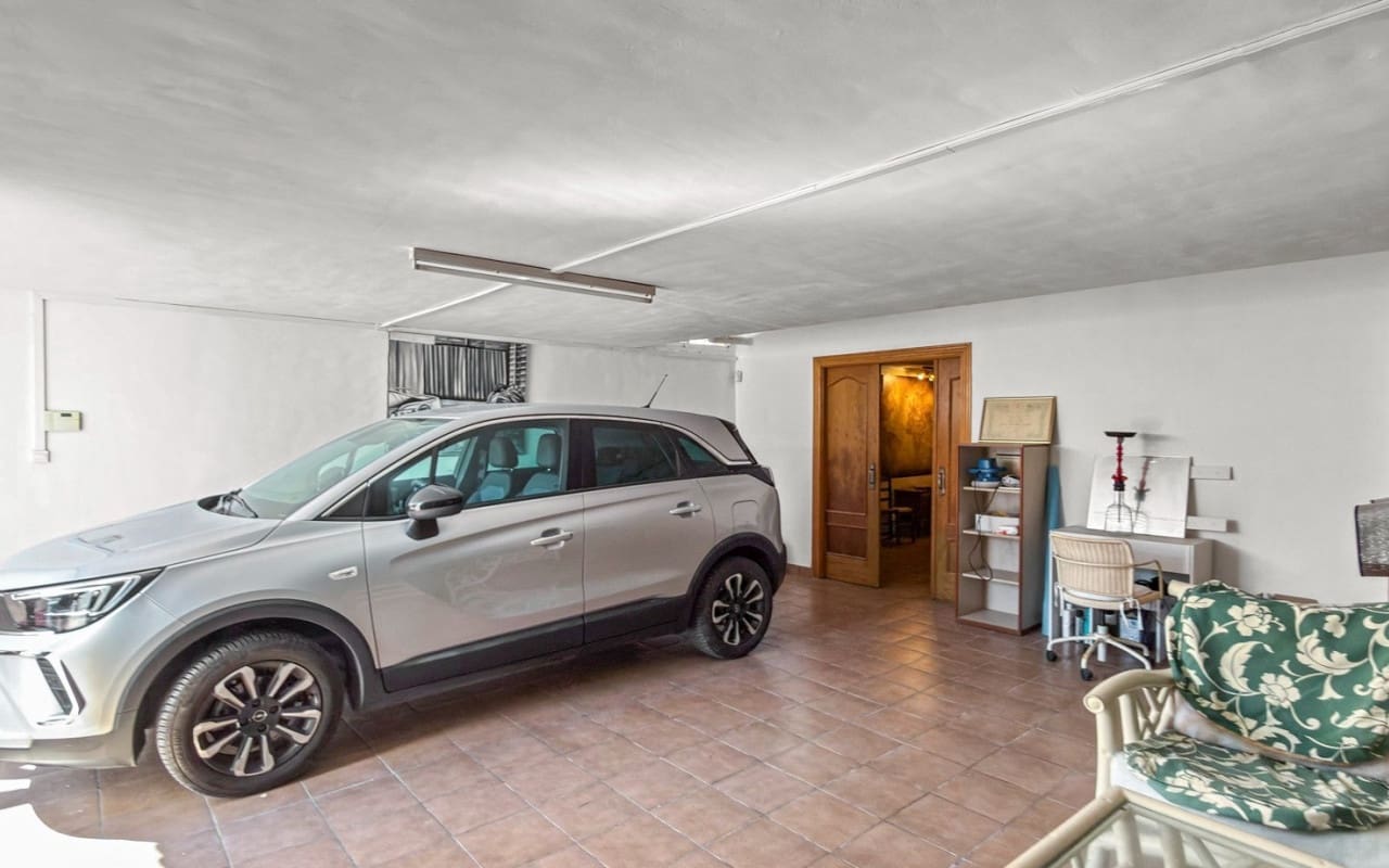 5 bedroom Villa for sale in La Mata with pool - € 950,000 (Ref: 9927846)