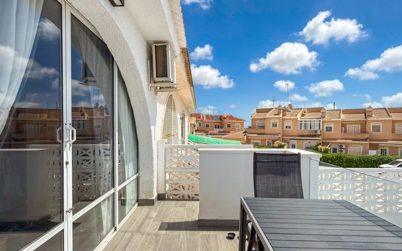 1 soverom Hus til salgs i Ciudad Quesada med svømmebasseng - € 149 000 (Ref: 9927847)