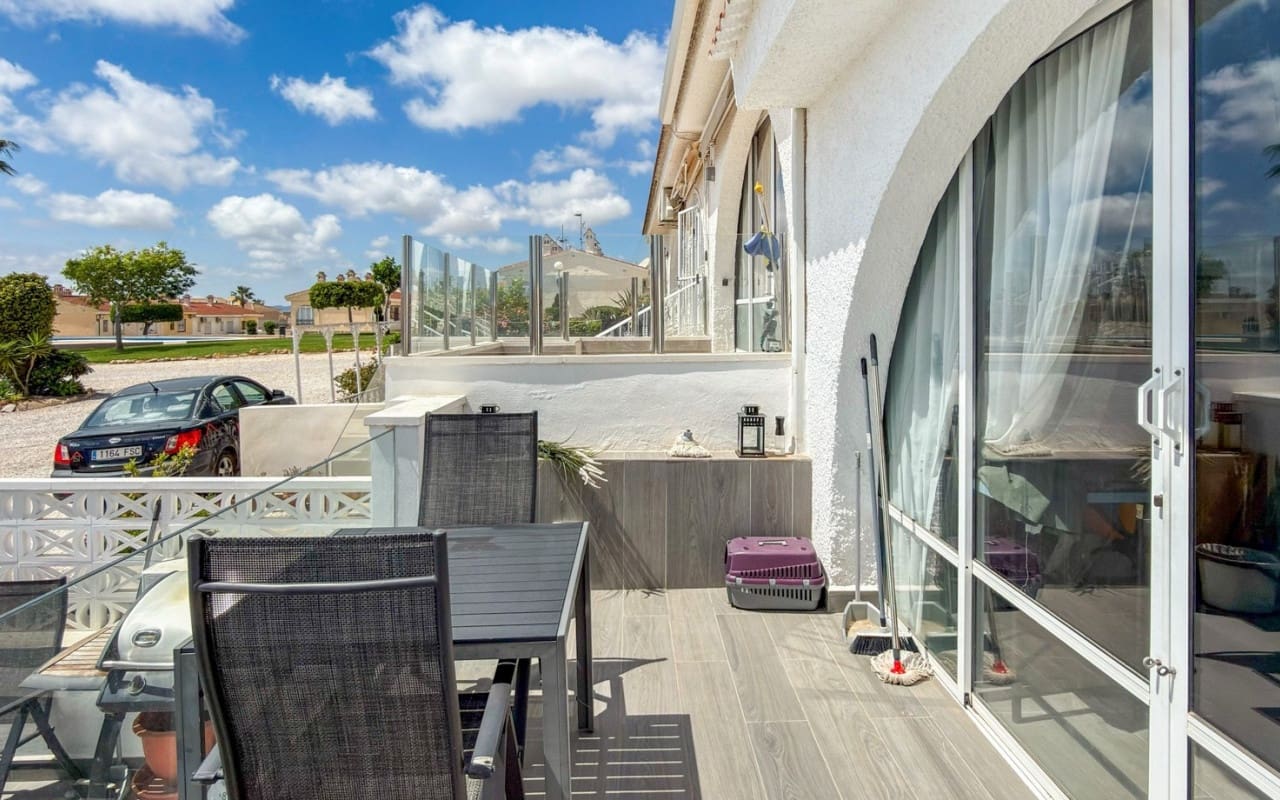 1 soverom Hus til salgs i Ciudad Quesada med svømmebasseng - € 149 000 (Ref: 9927847)