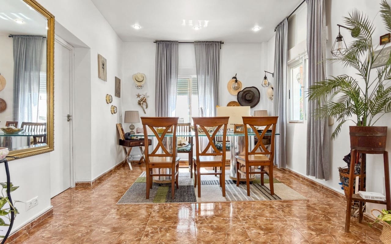 Chalet de 7 habitaciones en Ciudad Quesada en venta con piscina - 1.299.000 € (Ref: 9927849)