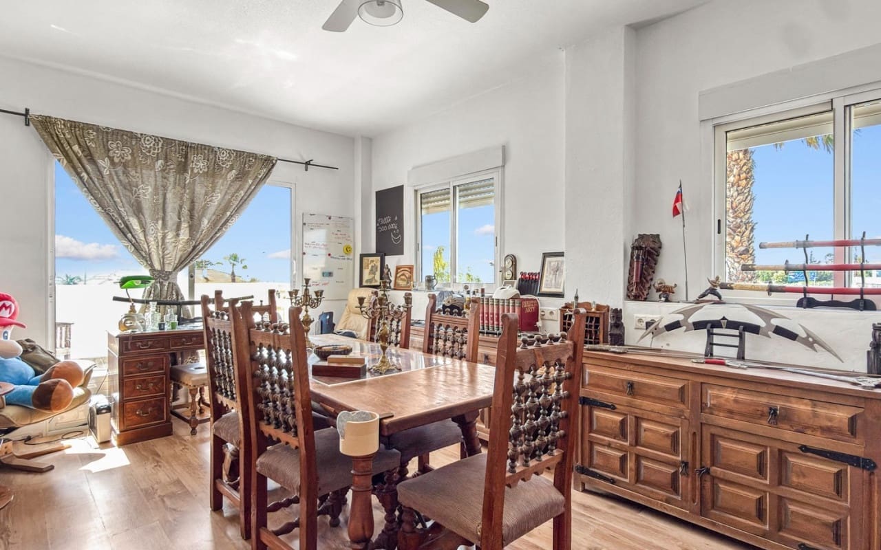 Chalet de 7 habitaciones en Ciudad Quesada en venta con piscina - 1.299.000 € (Ref: 9927849)