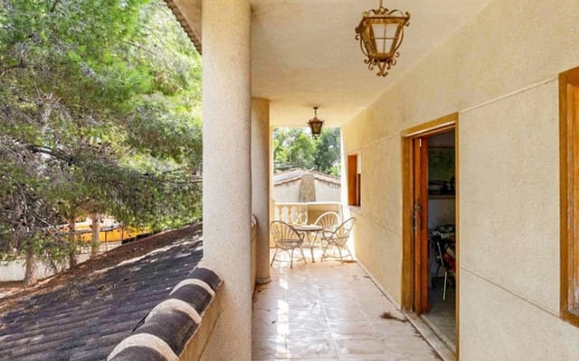 8 chambre Villa/Maison à vendre à Los Balcones - Los Altos, Torrevieja avec piscine - 550 000 € (Ref: 9927851)
