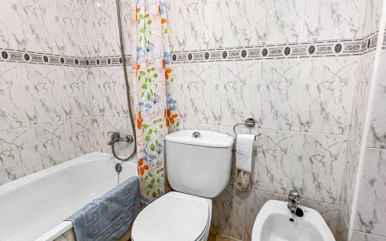 2 slaapkamer Huis te koop in Playa Flamenca met zwembad - € 176.900 (Ref: 9927852)