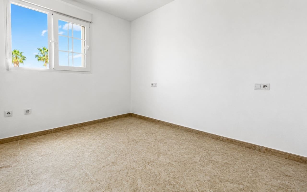 2 camera da letto Casa in vendita in Playa Flamenca - 215.000 € (Rif: 9927853)