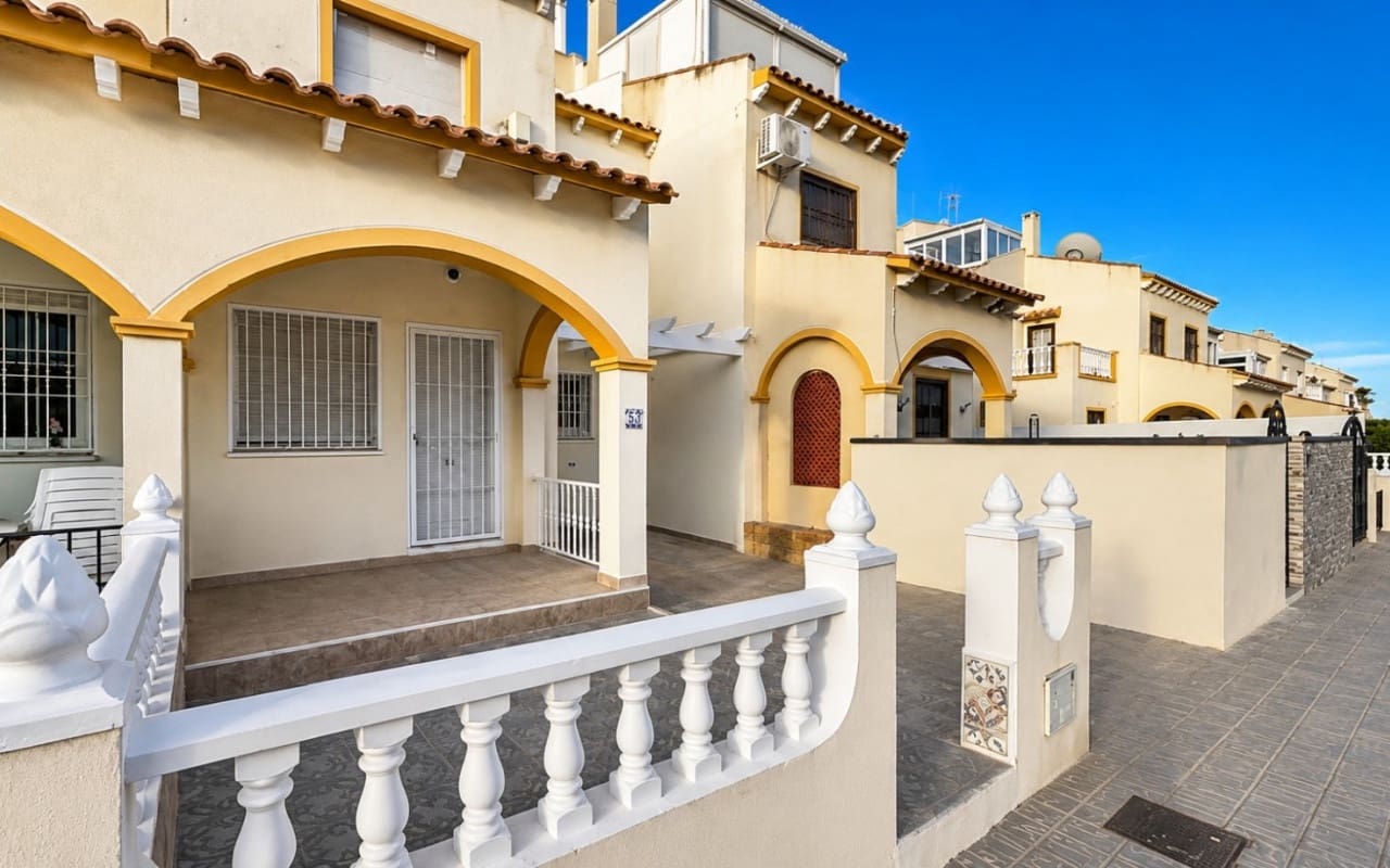 2 camera da letto Casa in vendita in Playa Flamenca - 215.000 € (Rif: 9927853)