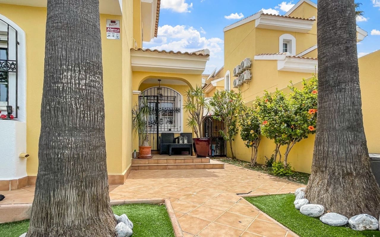 3 sypialnia Willa na sprzedaż w Los Dolses z basenem - 435 900 € (Ref: 9927854)