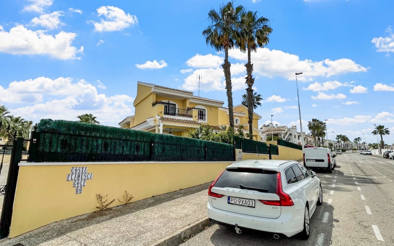 3 sypialnia Willa na sprzedaż w Los Dolses z basenem - 435 900 € (Ref: 9927854)