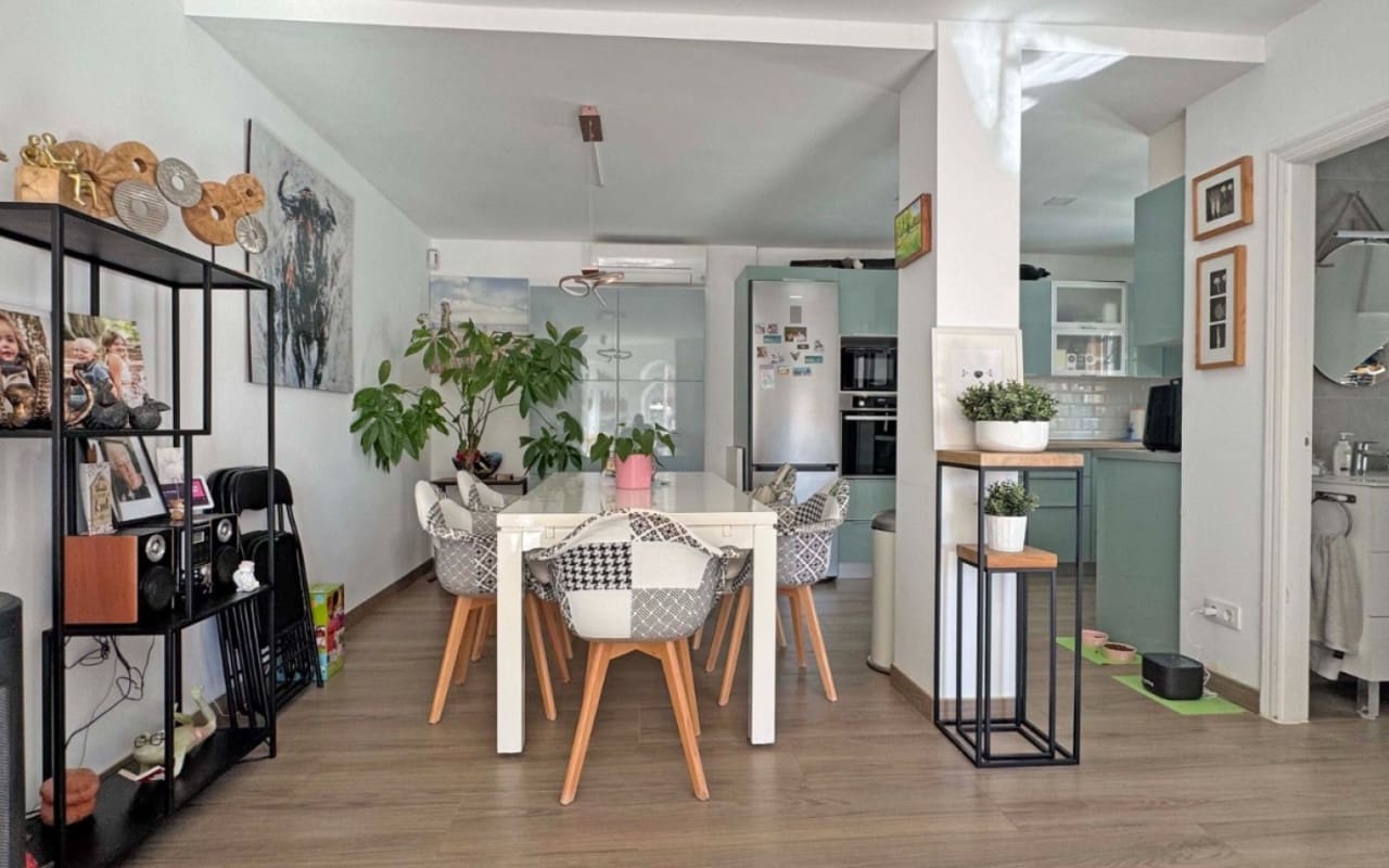 2 soveværelse Byhus til salg i Villamartin med swimmingpool - € 269.000 (Ref: 9927855)