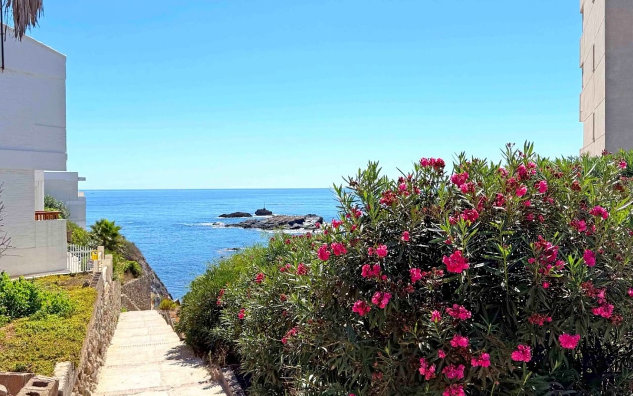 3 makuuhuone Huoneisto myytävänä paikassa Cabo de Palos mukana uima-altaan - 498 000 € (Ref: 9927861)