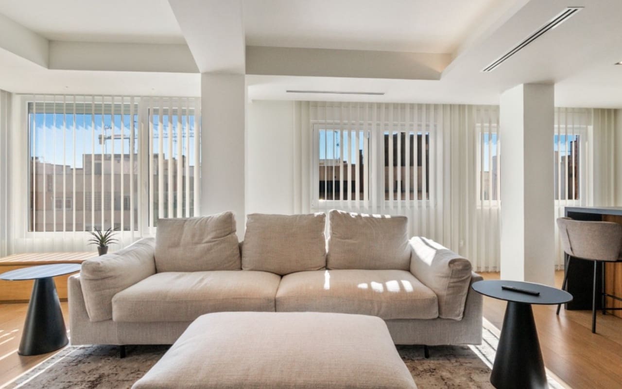 2 makuuhuone Kattohuoneisto myytävänä paikassa Torrevieja - 349 000 € (Ref: 9927866)
