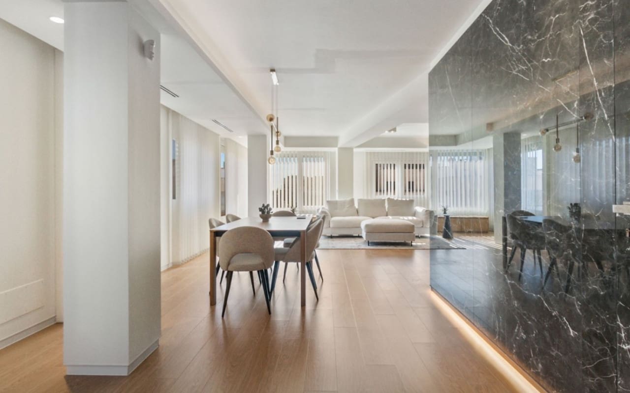 2 makuuhuone Kattohuoneisto myytävänä paikassa Torrevieja - 349 000 € (Ref: 9927866)