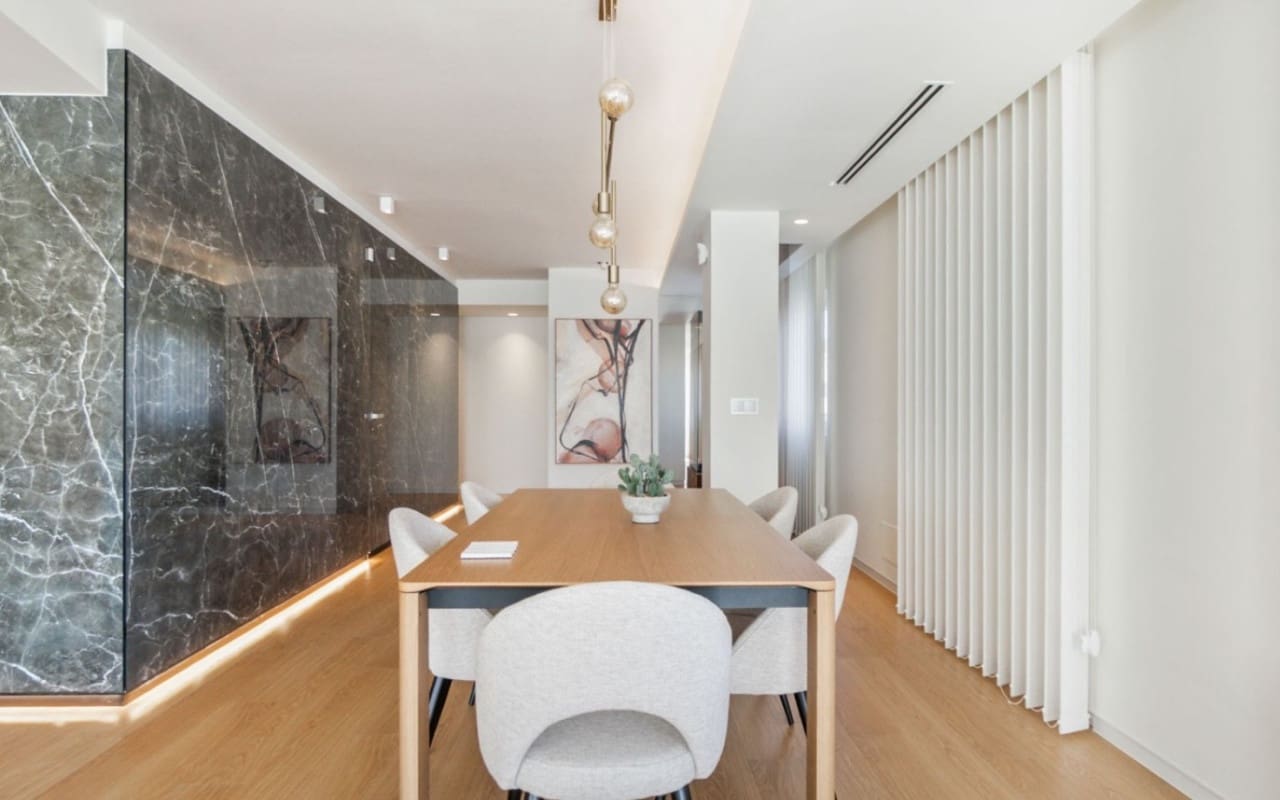 2 makuuhuone Kattohuoneisto myytävänä paikassa Torrevieja - 349 000 € (Ref: 9927866)
