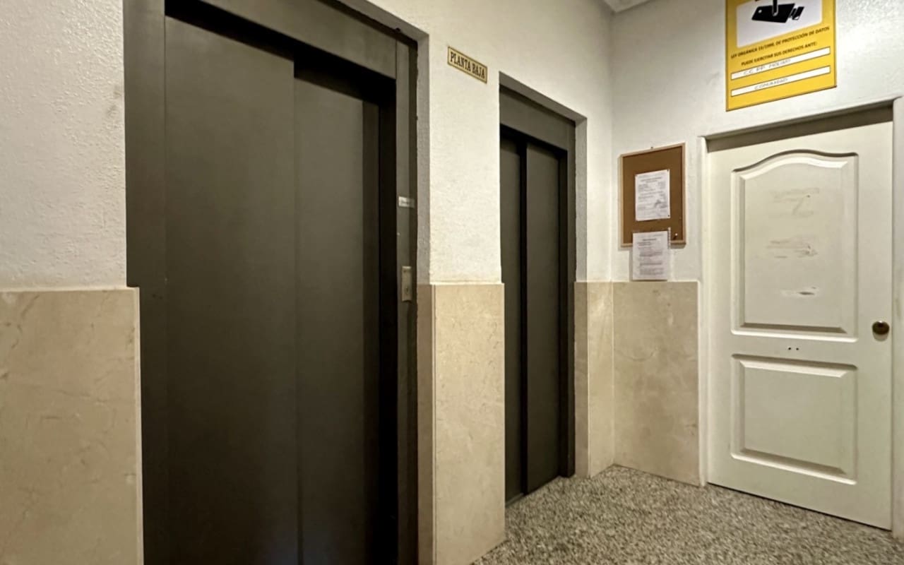 2 soverom Leilighet til salgs i Torrevieja med svømmebasseng - € 148 500 (Ref: 9927867)