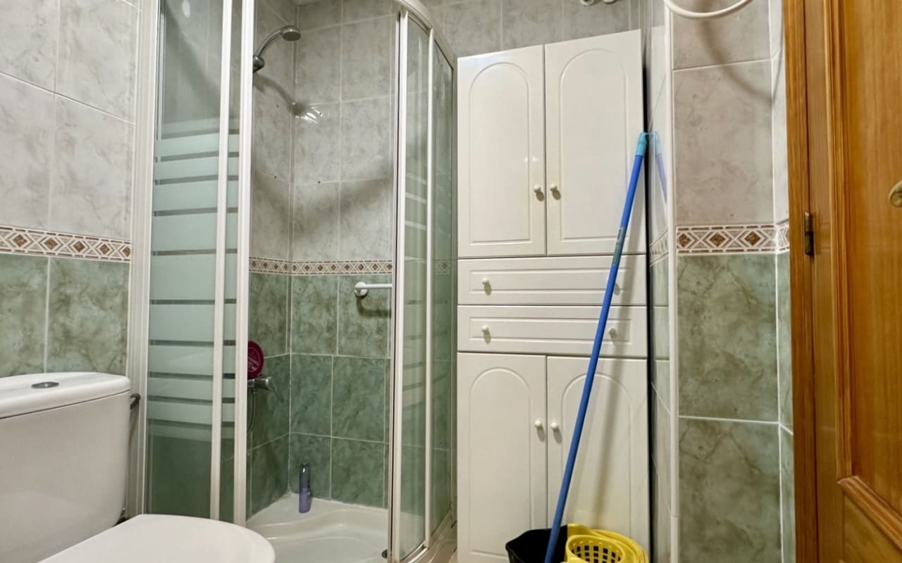2 sovrum Lägenhet till salu i Torrevieja - 159 000 € (Ref: 9927868)