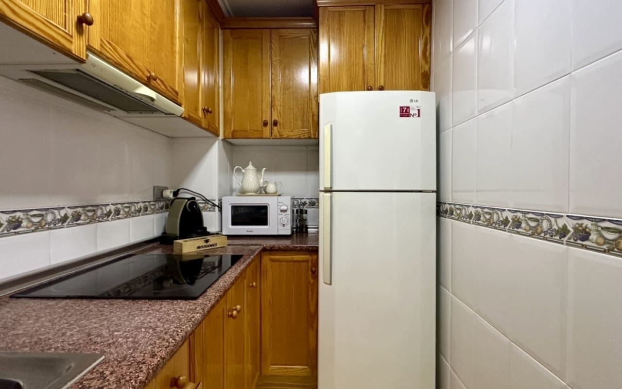 2 sovrum Lägenhet till salu i Torrevieja - 159 000 € (Ref: 9927868)