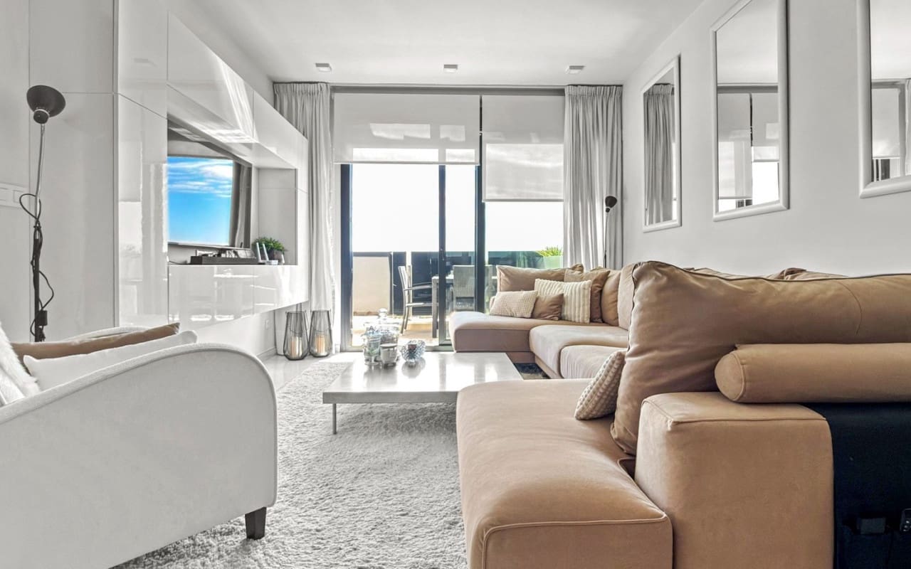3 bedroom Beach Apartment for sale in Playa Flamenca with pool - € 450,000 (Ref: 9927871)