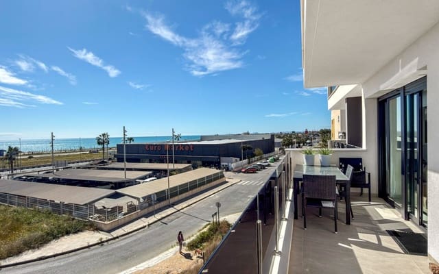 3 soveværelse Strandlejlighed til salg i Playa Flamenca, Orihuela med swimmingpool - € 450.000 (Ref: 9927871)