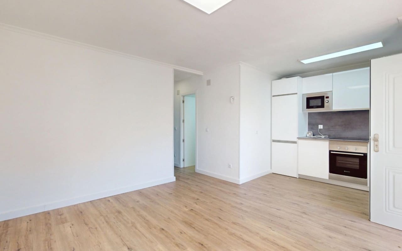 2 makuuhuone Huoneisto myytävänä paikassa Villamartin - 199 000 € (Ref: 9927873)