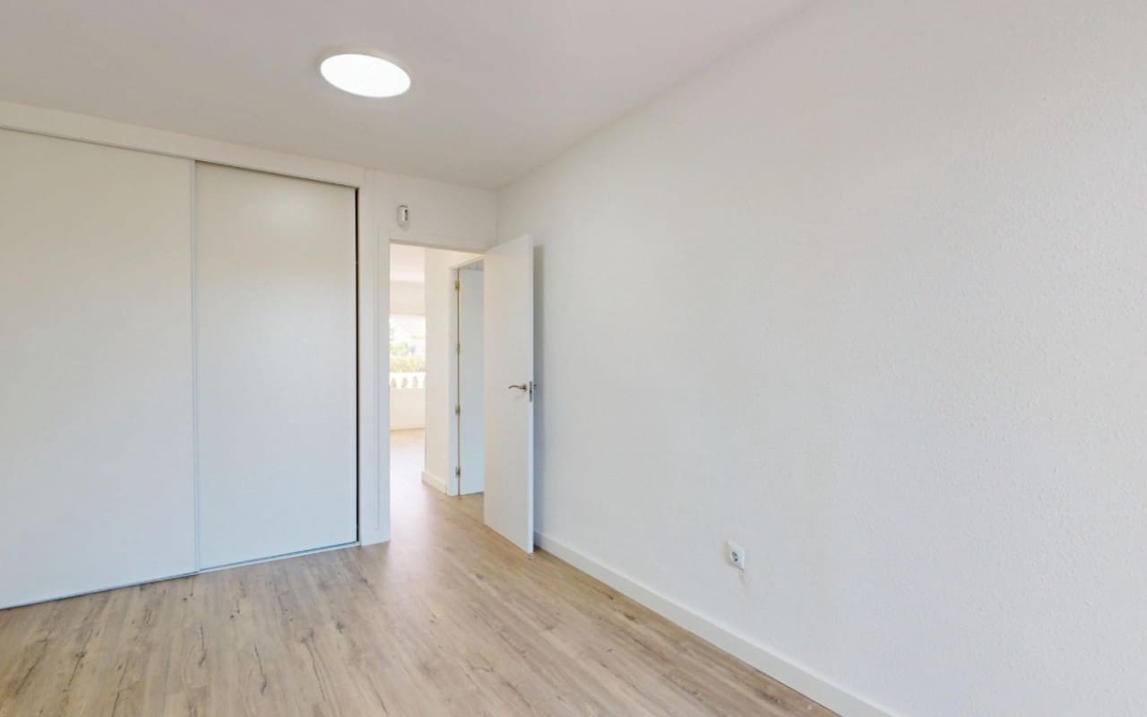 2 makuuhuone Huoneisto myytävänä paikassa Villamartin - 199 000 € (Ref: 9927873)